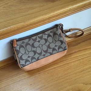 Authentic Coach wristlet/mini bag